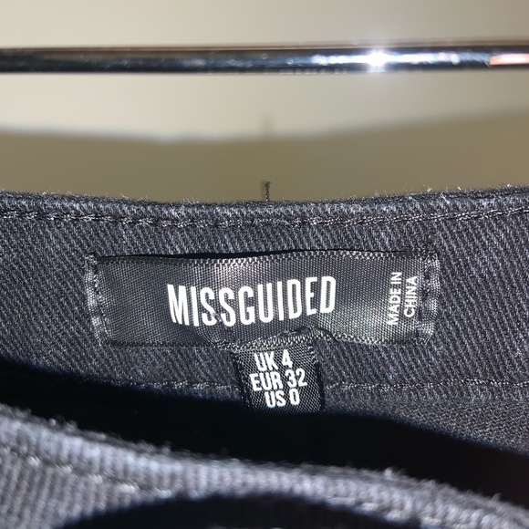 Jeans - Picture 3 of 3